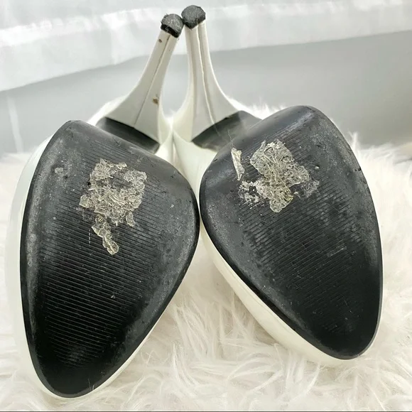 Pin Up Couture White “Harlow” Heels - Picture 15 of 15